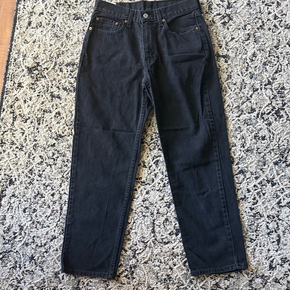 Levi’s 550 relaxed fit jeans black 30/30 tag size fits 28 waist - Picture 1 of 8
